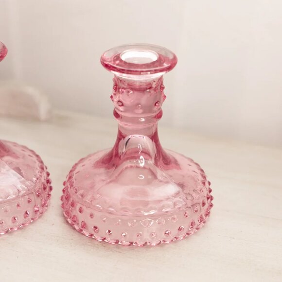 Vintage LE Smith Medium Pink Glass Hobnail Candlesticks (Set of 2) - Picture 4 of 6